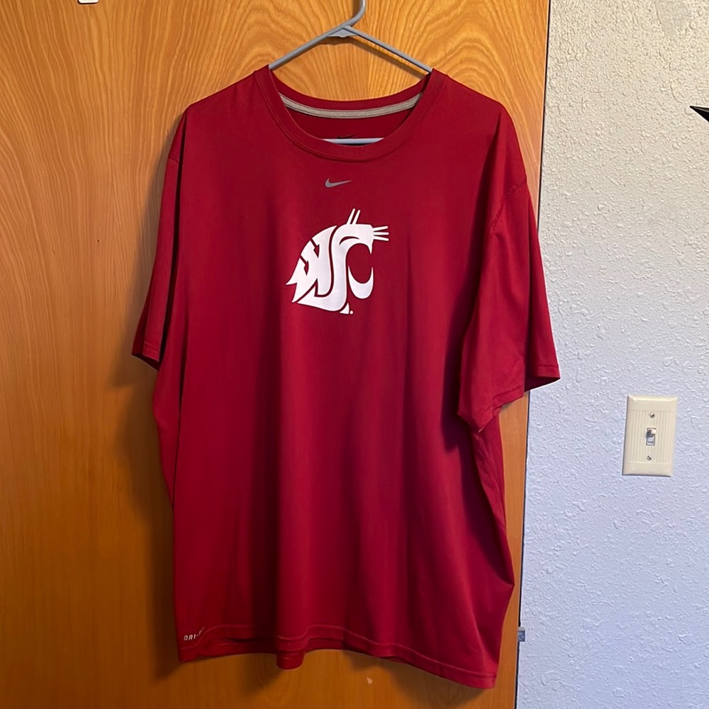 WSU Nike Dri-Fit shirt